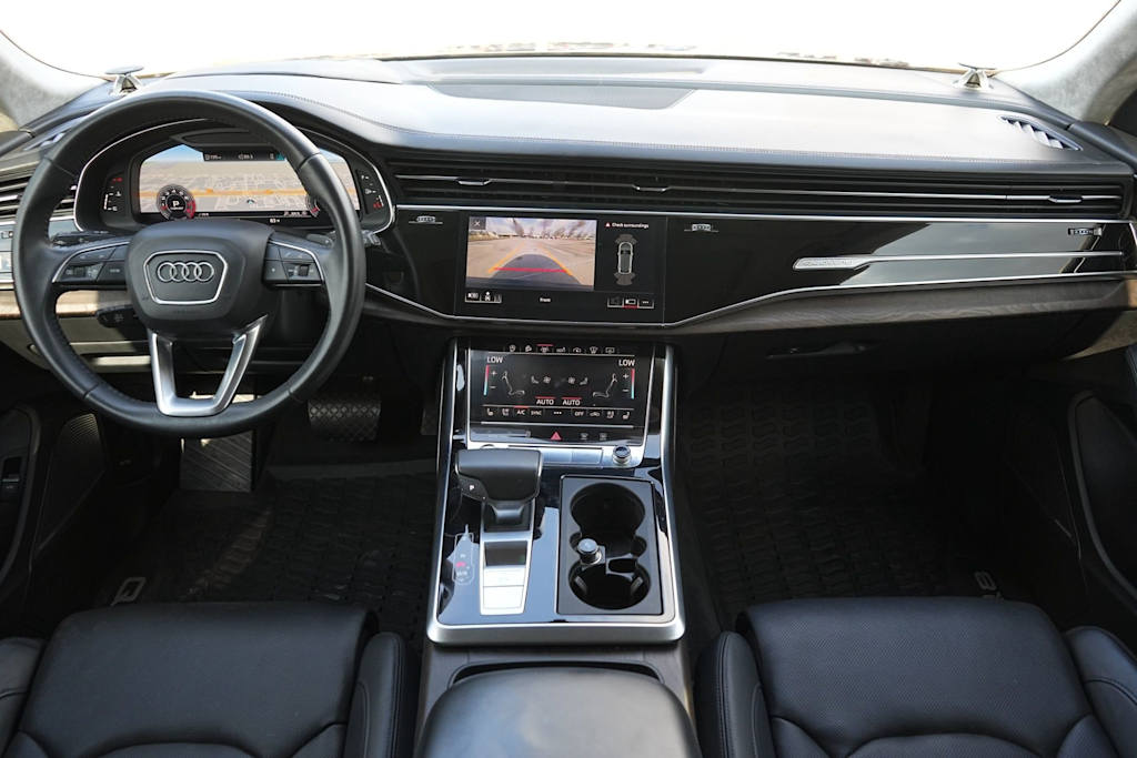 Thumbnail: 2019 Audi Q8 - 10