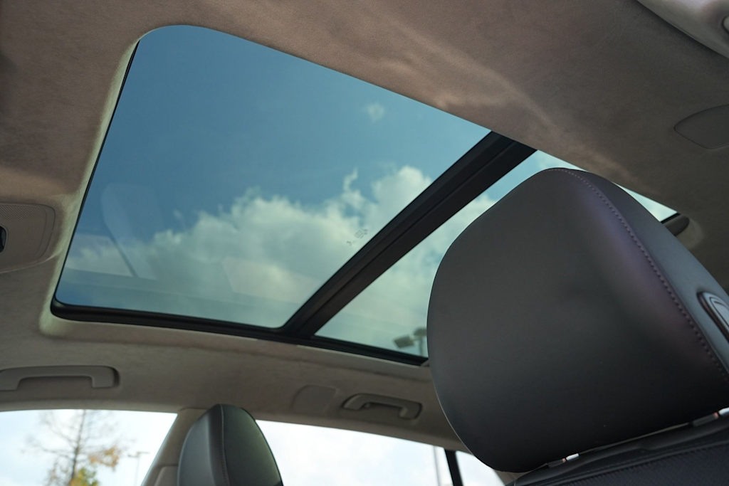 Thumbnail: 2019 Audi Q8 - 27