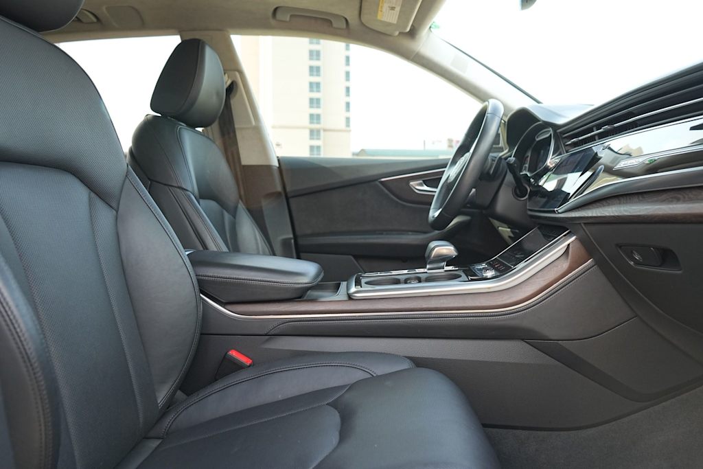 Thumbnail: 2019 Audi Q8 - 12