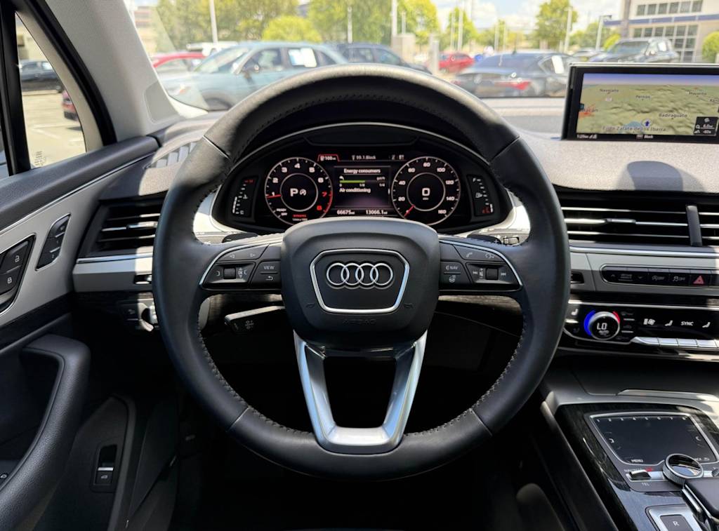 Thumbnail: 2019 Audi Q7 - 12