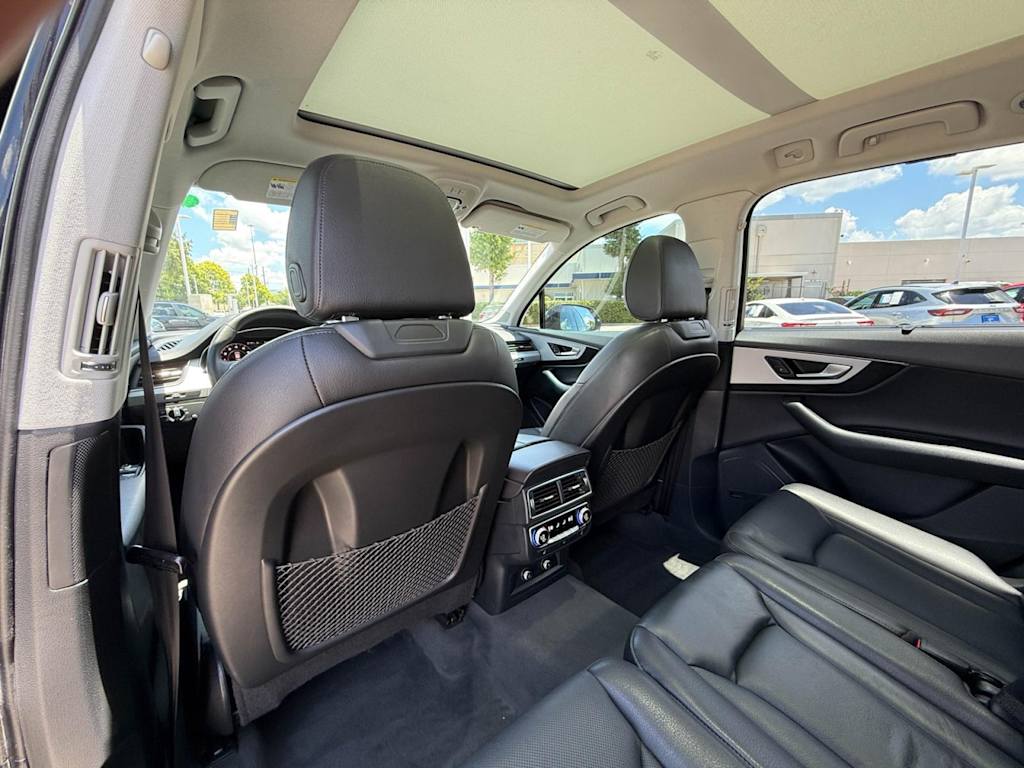 Thumbnail: 2019 Audi Q7 - 20