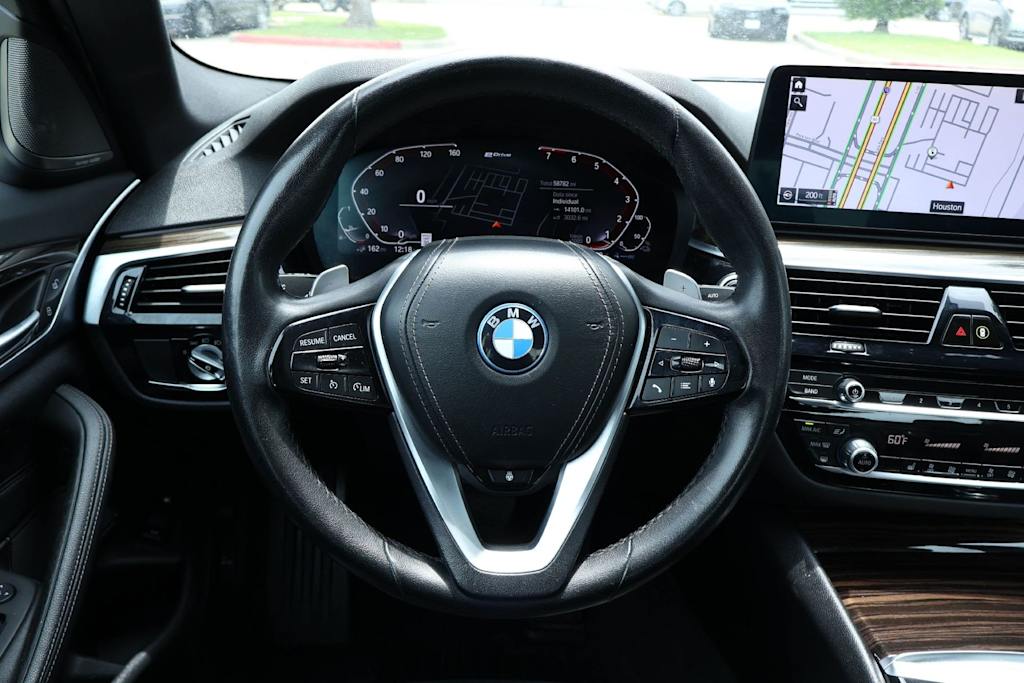 Thumbnail: 2023 BMW 5 Series - 14