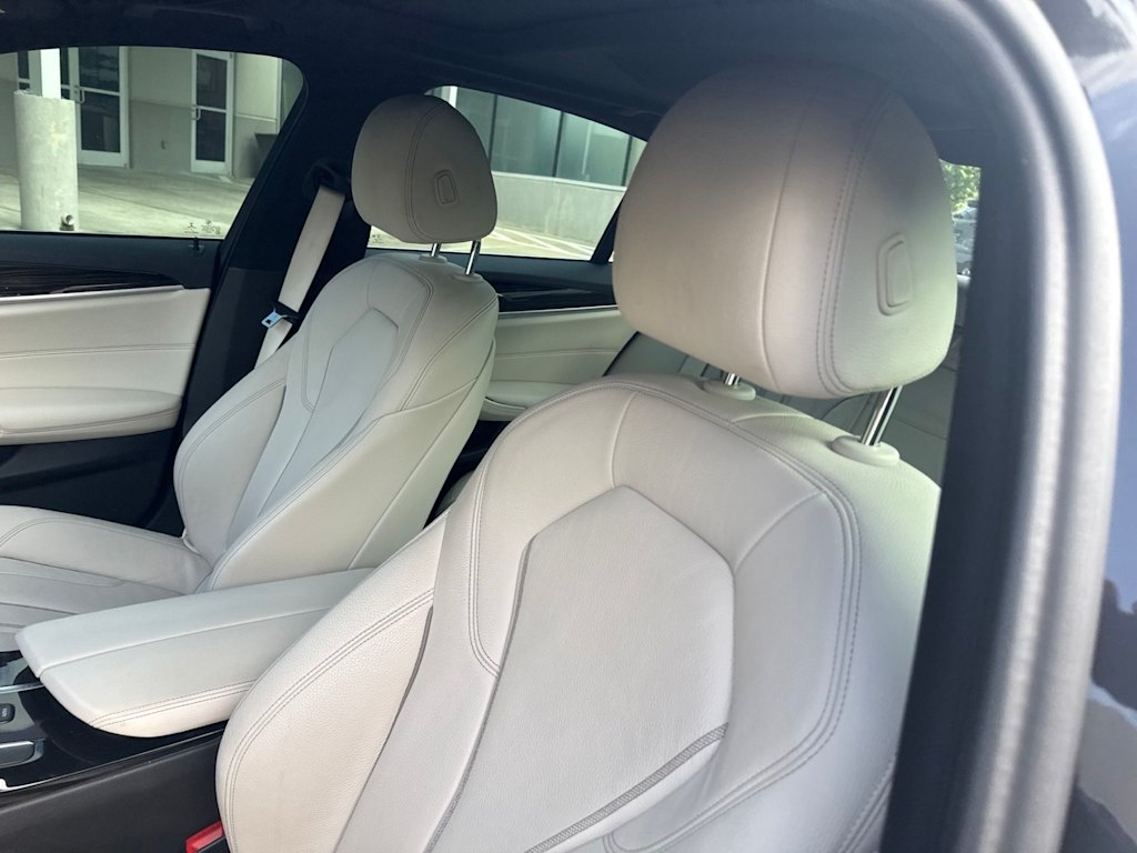 Thumbnail: 2019 BMW 5 Series - 5