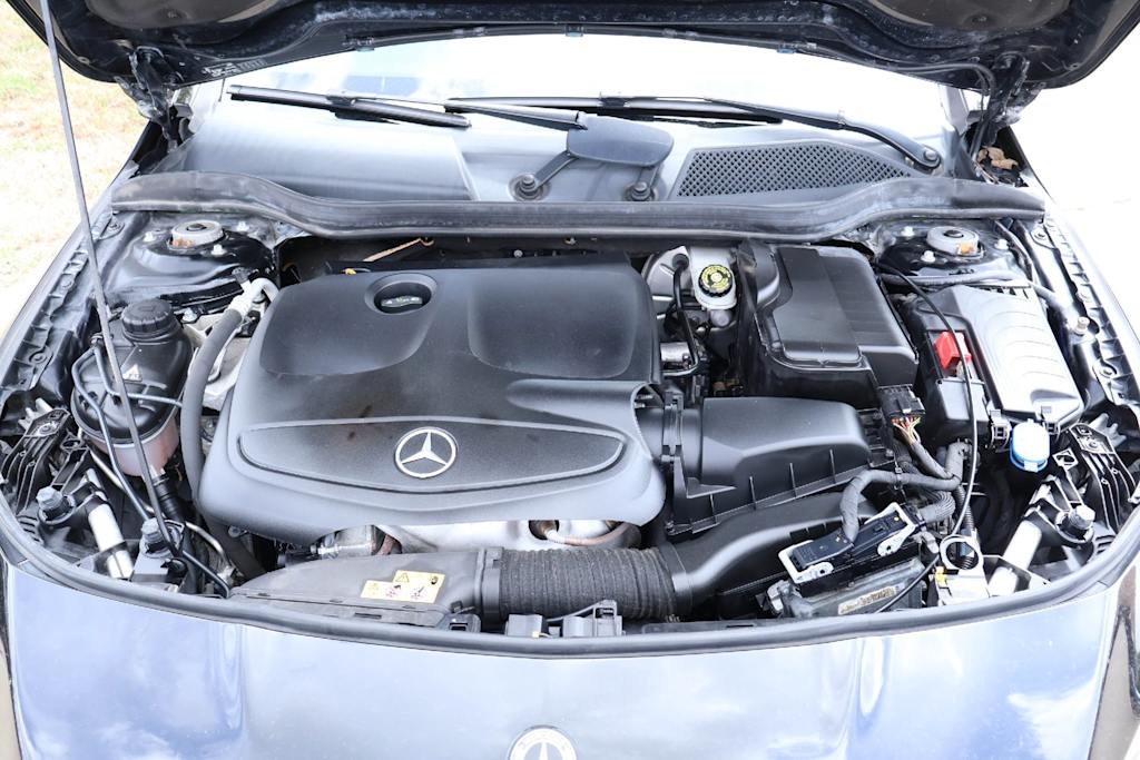 Thumbnail: 2019 Mercedes-Benz CLA - 9
