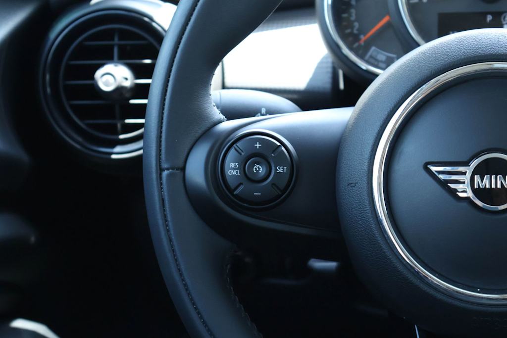 Thumbnail: 2020 MINI Cooper - 22