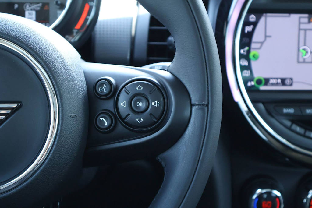 Thumbnail: 2020 MINI Cooper - 23