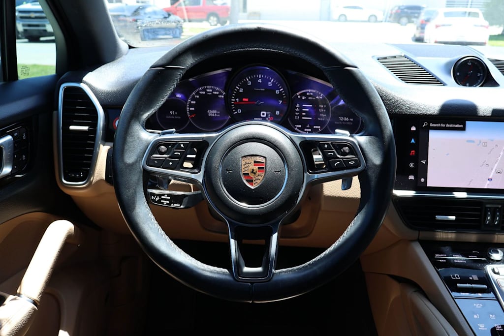 Thumbnail: 2022 Porsche Cayenne - 13