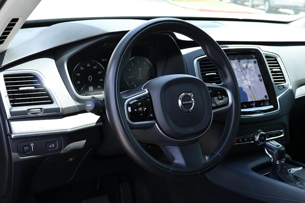 Thumbnail: 2020 Volvo XC90 - 2