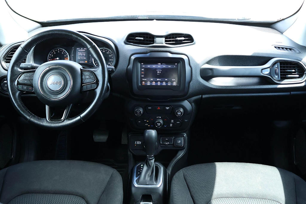 Thumbnail: 2018 Jeep Renegade - 10