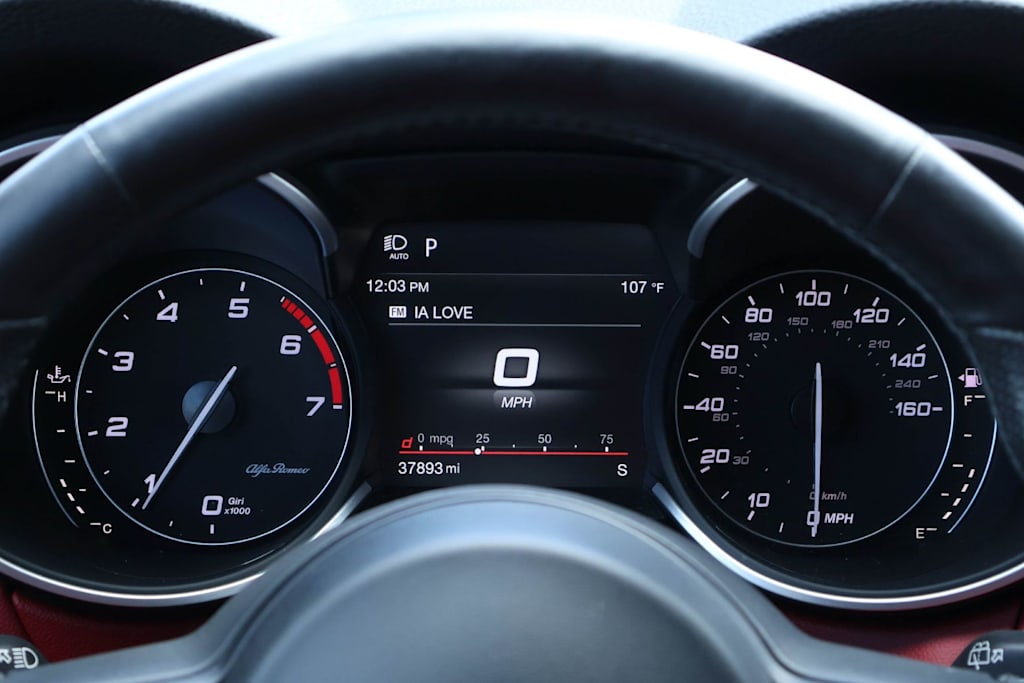 Thumbnail: 2020 Alfa Romeo Stelvio - 16