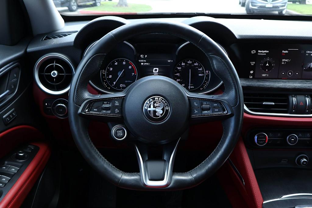 Thumbnail: 2020 Alfa Romeo Stelvio - 13