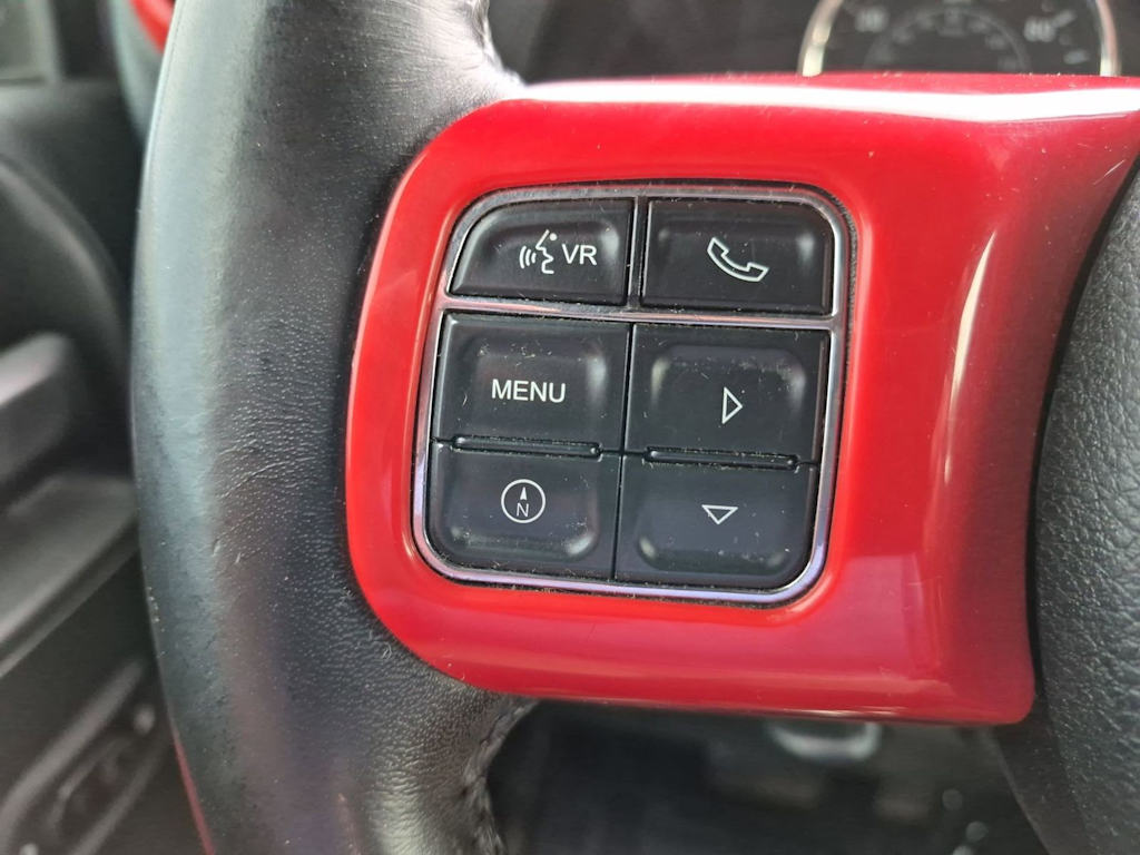Thumbnail: 2016 Jeep Wrangler - 28