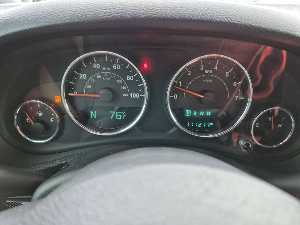 Thumbnail: 2016 Jeep Wrangler - 15
