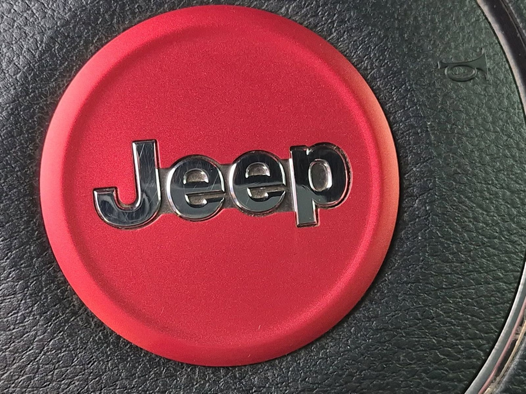 Thumbnail: 2016 Jeep Wrangler - 7