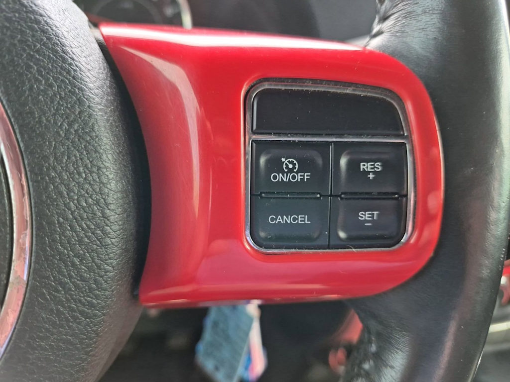Thumbnail: 2016 Jeep Wrangler - 29