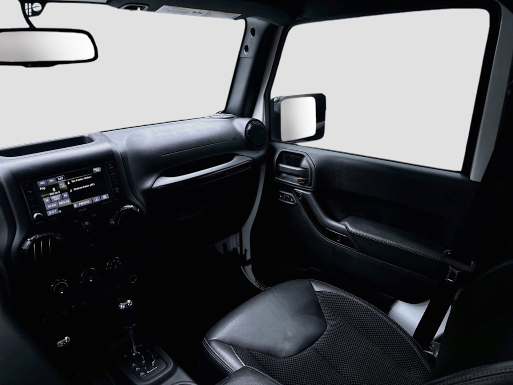 Thumbnail: 2017 Jeep Wrangler - 28