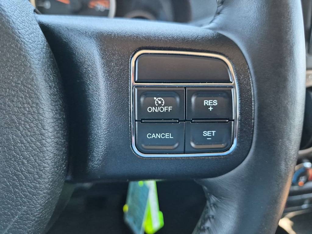 Thumbnail: 2016 Jeep Wrangler - 29