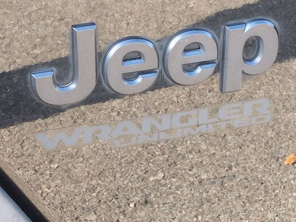Thumbnail: 2020 Jeep Wrangler - 16