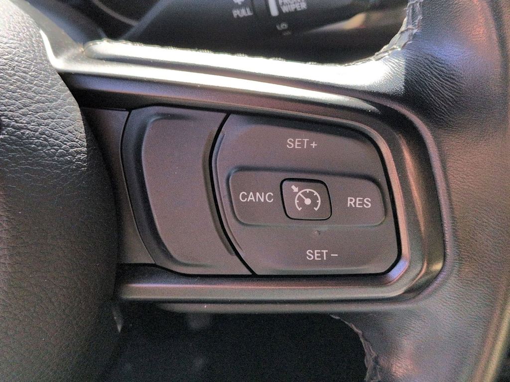 Thumbnail: 2020 Jeep Wrangler - 27