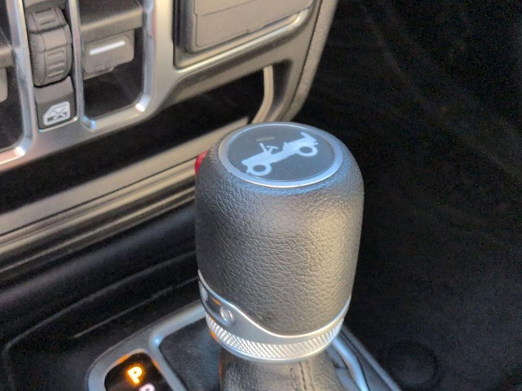 Thumbnail: 2020 Jeep Wrangler - 14