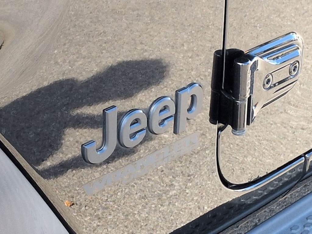 Thumbnail: 2020 Jeep Wrangler - 6