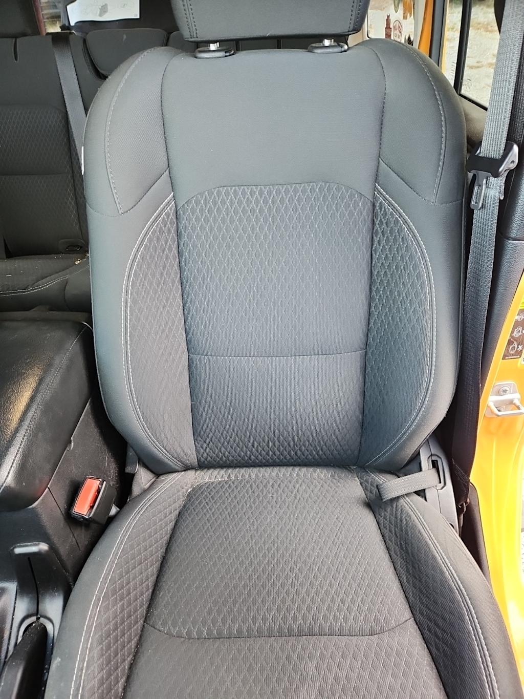 Thumbnail: 2021 Jeep Wrangler - 9