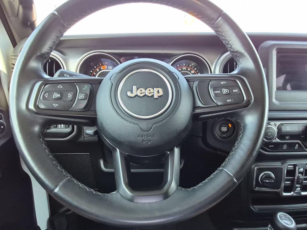 Thumbnail: 2021 Jeep Wrangler - 10