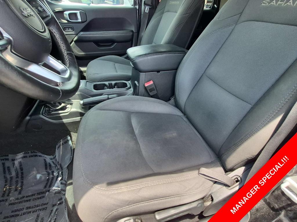 Thumbnail: 2019 Jeep Wrangler - 12