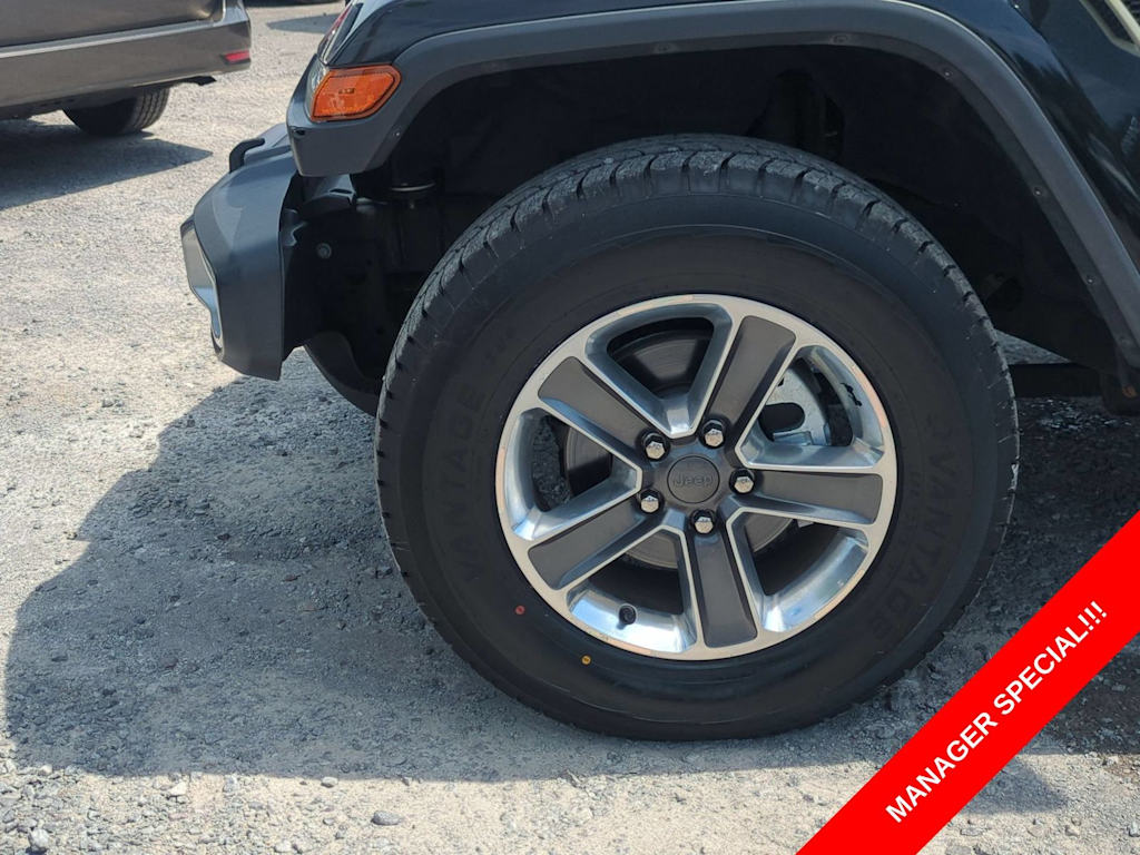 Thumbnail: 2019 Jeep Wrangler - 38