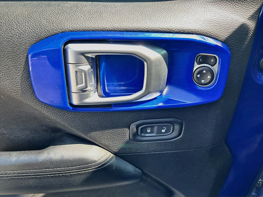 Thumbnail: 2019 Jeep Wrangler - 25