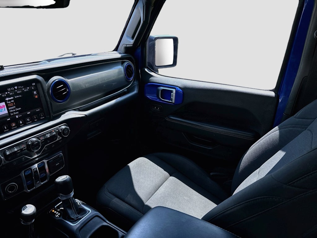 Thumbnail: 2019 Jeep Wrangler - 14