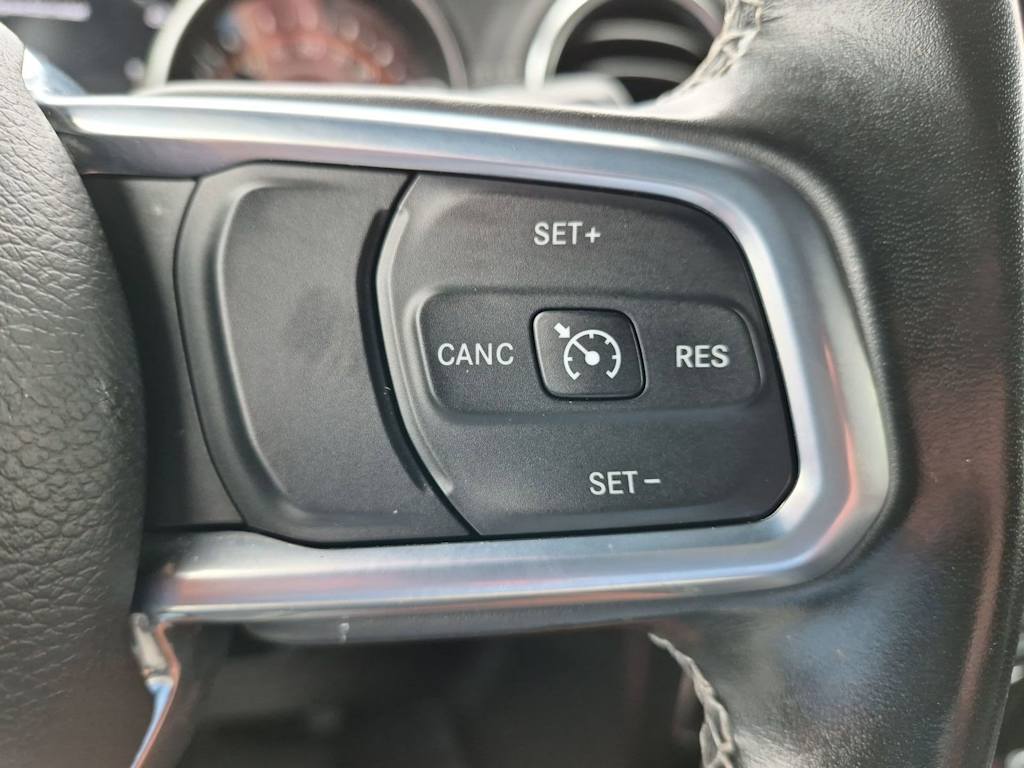 Thumbnail: 2021 Jeep Wrangler - 31