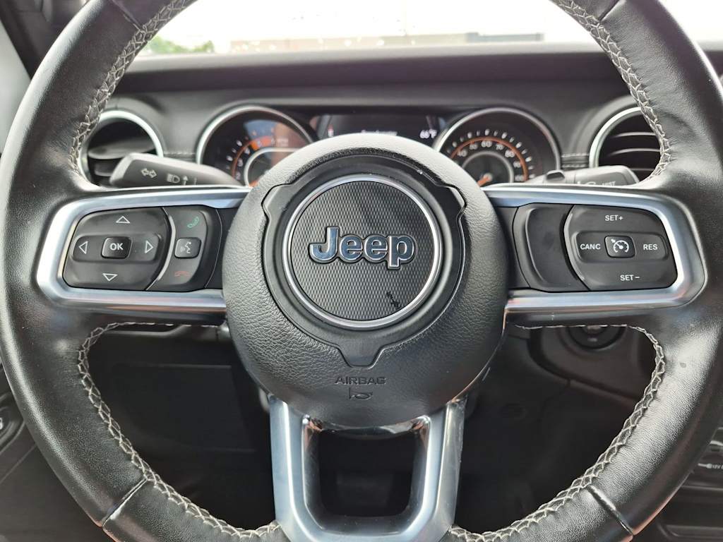 Thumbnail: 2021 Jeep Wrangler - 13