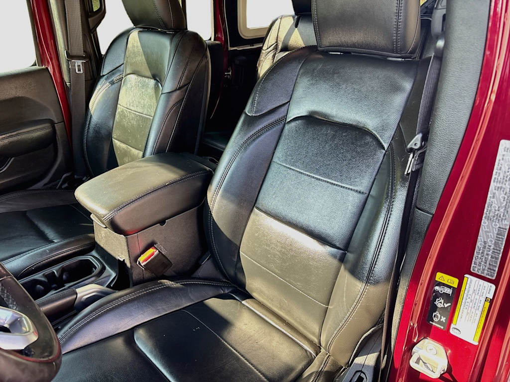 Thumbnail: 2021 Jeep Wrangler - 10