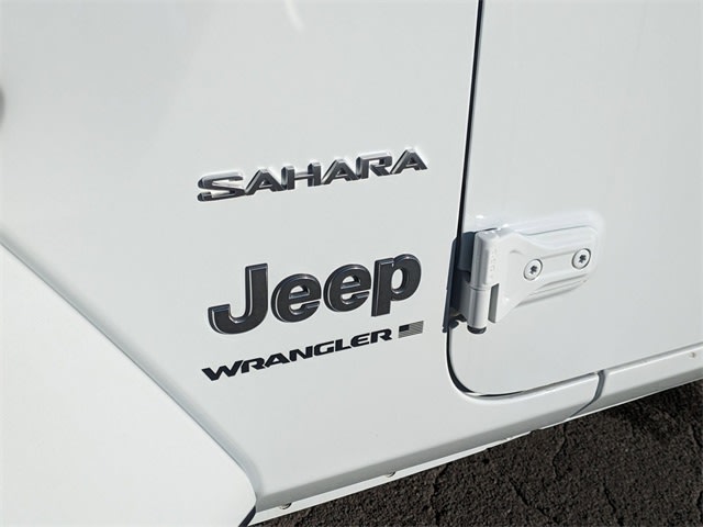 2023 Jeep Wrangler Unlimited Sahara 7