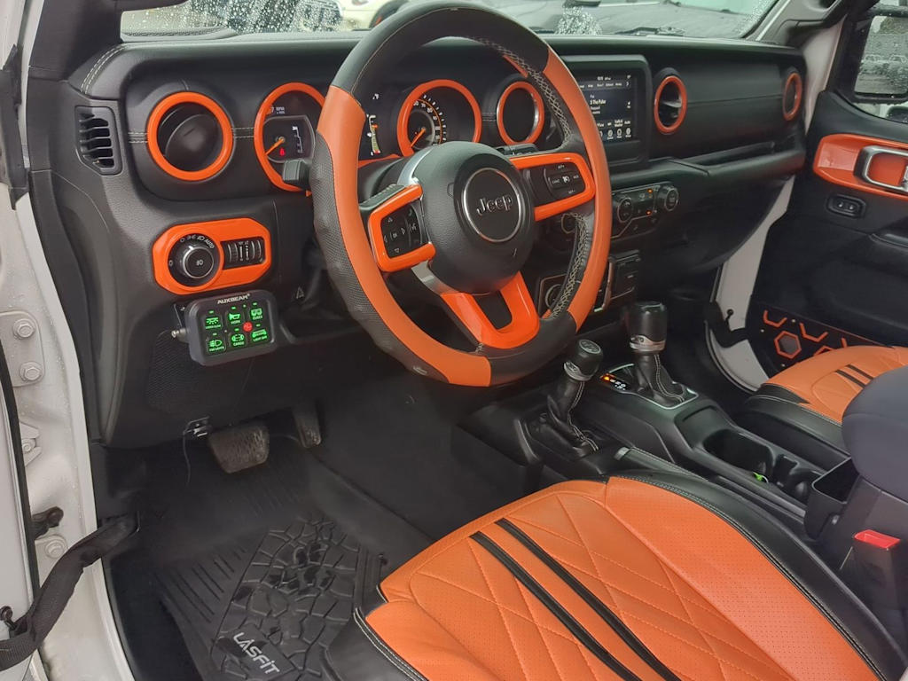 Thumbnail: 2019 Jeep Wrangler - 2