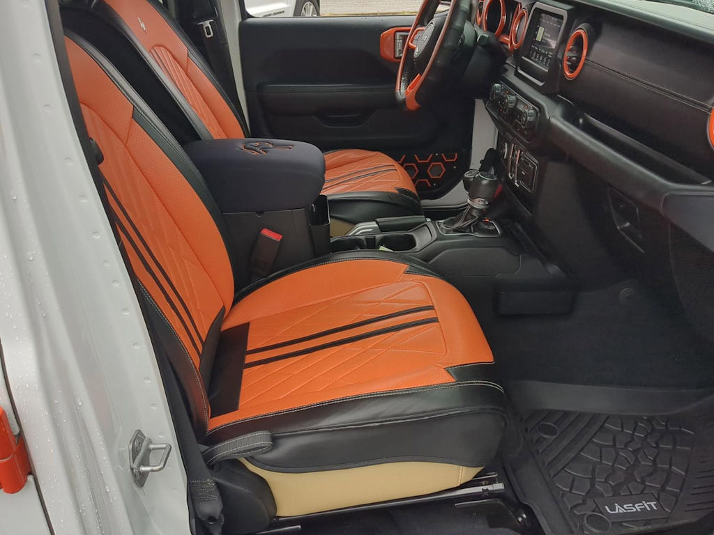 Thumbnail: 2019 Jeep Wrangler - 10