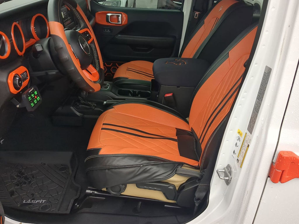 Thumbnail: 2019 Jeep Wrangler - 9