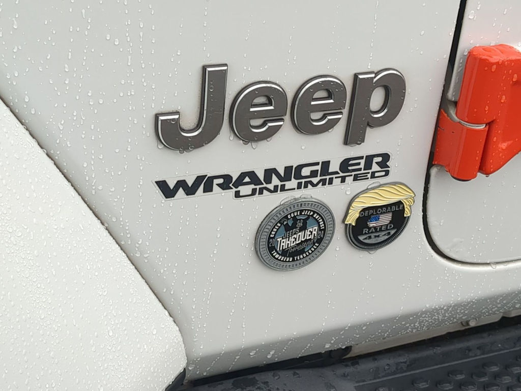 Thumbnail: 2019 Jeep Wrangler - 24
