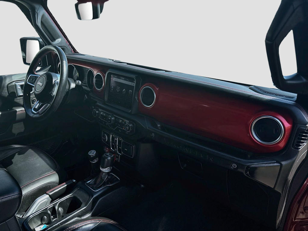 Thumbnail: 2022 Jeep Wrangler - 32