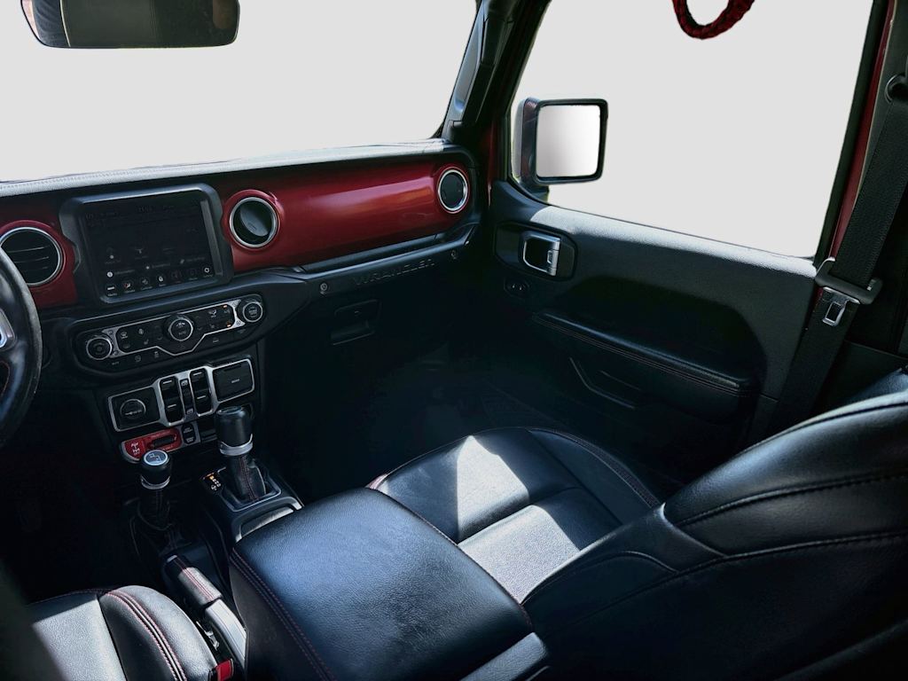 Thumbnail: 2022 Jeep Wrangler - 14
