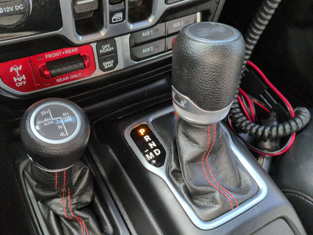 Thumbnail: 2023 Jeep Wrangler - 15