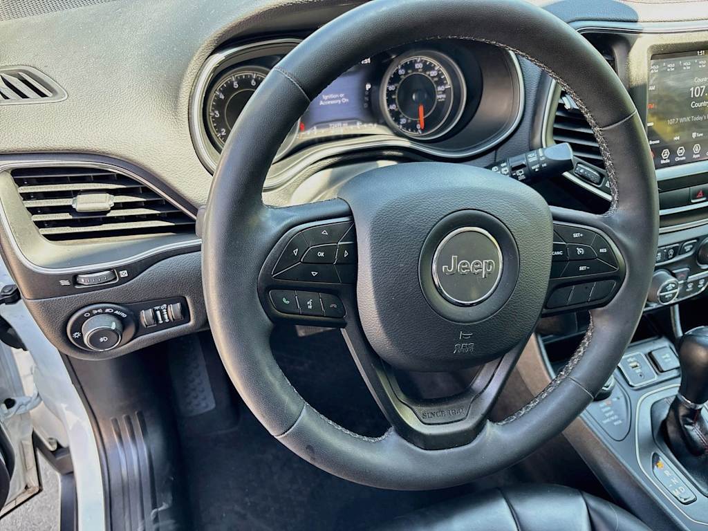 Thumbnail: 2022 Jeep Cherokee - 8