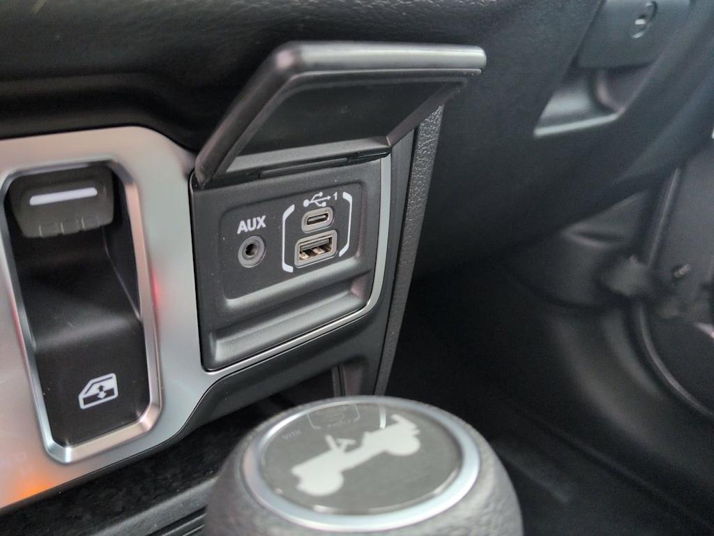 Thumbnail: 2026 Jeep Wrangler - 10