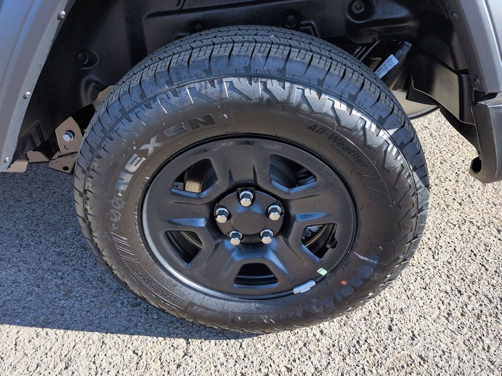 Thumbnail: 2026 Jeep Wrangler - 3