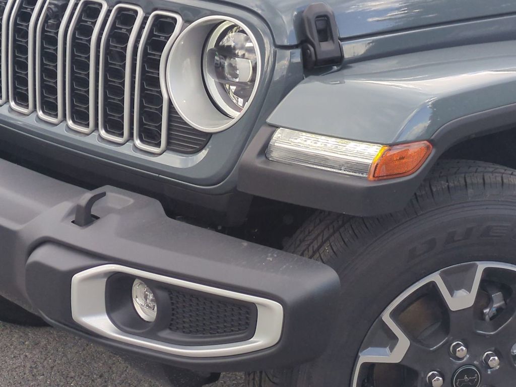 Thumbnail: 2026 Jeep Wrangler - 22