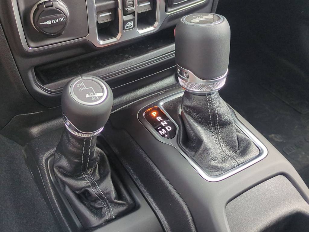 Thumbnail: 2026 Jeep Wrangler - 35