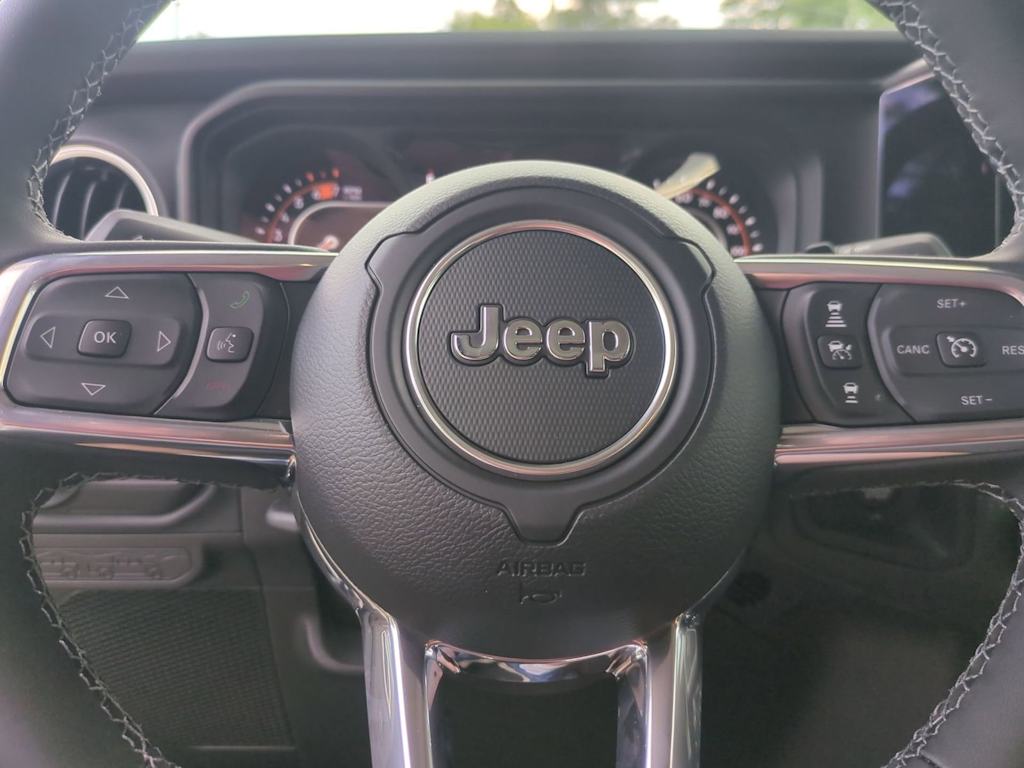 Thumbnail: 2026 Jeep Wrangler - 27