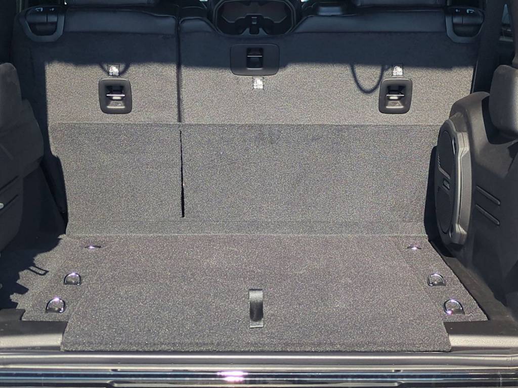 Thumbnail: 2026 Jeep Wrangler - 16