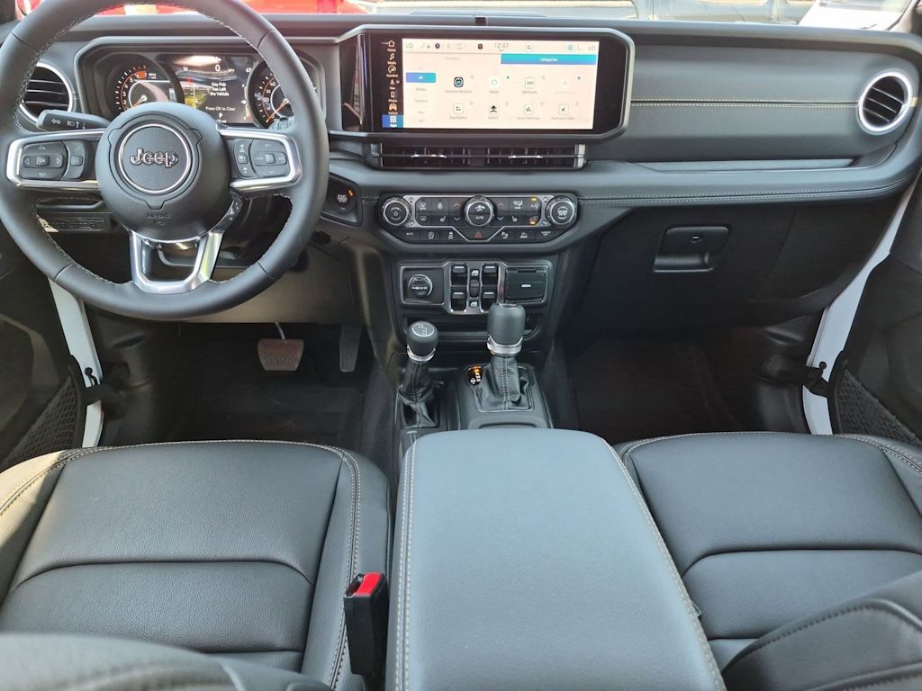 Thumbnail: 2026 Jeep Wrangler - 2